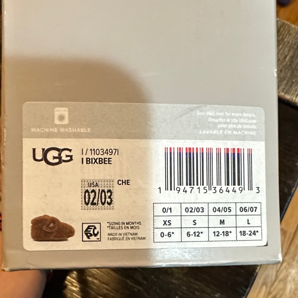 UGG Brown Kids Slippers - Picture 5 of 5